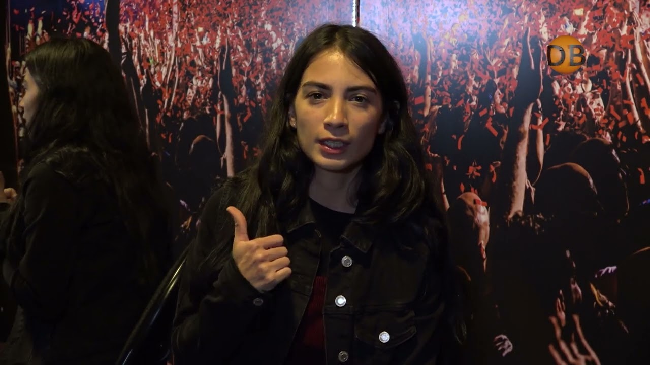 UNA POETA HECHA DE CAFÉ